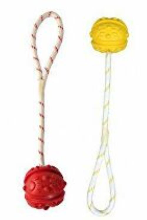 Hračka pre psov Lopta plávajúca na šnúrke 7cm/35cm Trixie